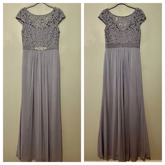 Adrianna Papell Lace Illusion Cap Sleeve Silver Dress Size 2 - Picture 1 of 14